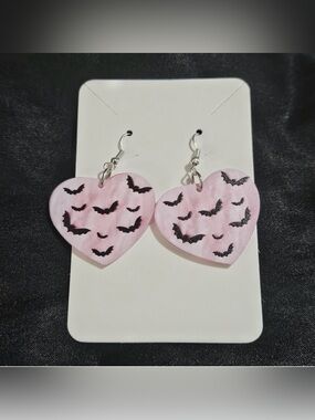 Halloween Earrings pink acrylic heart dangle earrings decorated with black bats